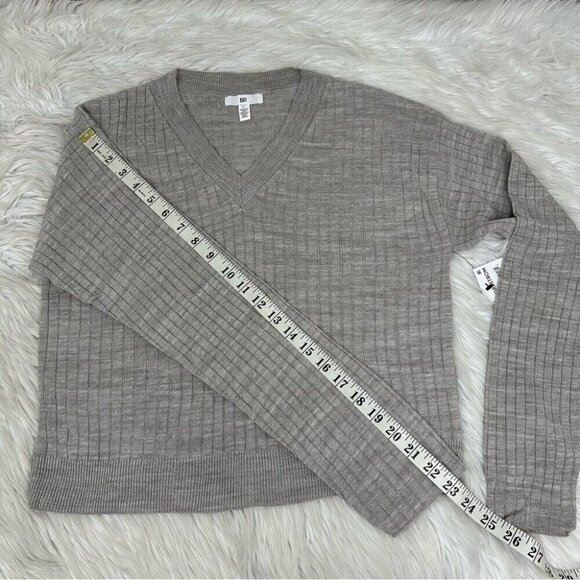 BP Reagan Women's NWT Heather Gray V-Neck Long Sleeve Ribbed Knit Sweater XL/C36 - Picture 10 of 10